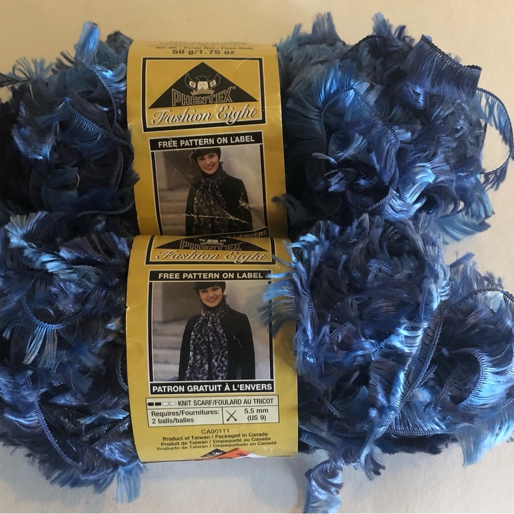 Phentex Fashion Eight Blue Eyelashe Yarn 2 Skeins